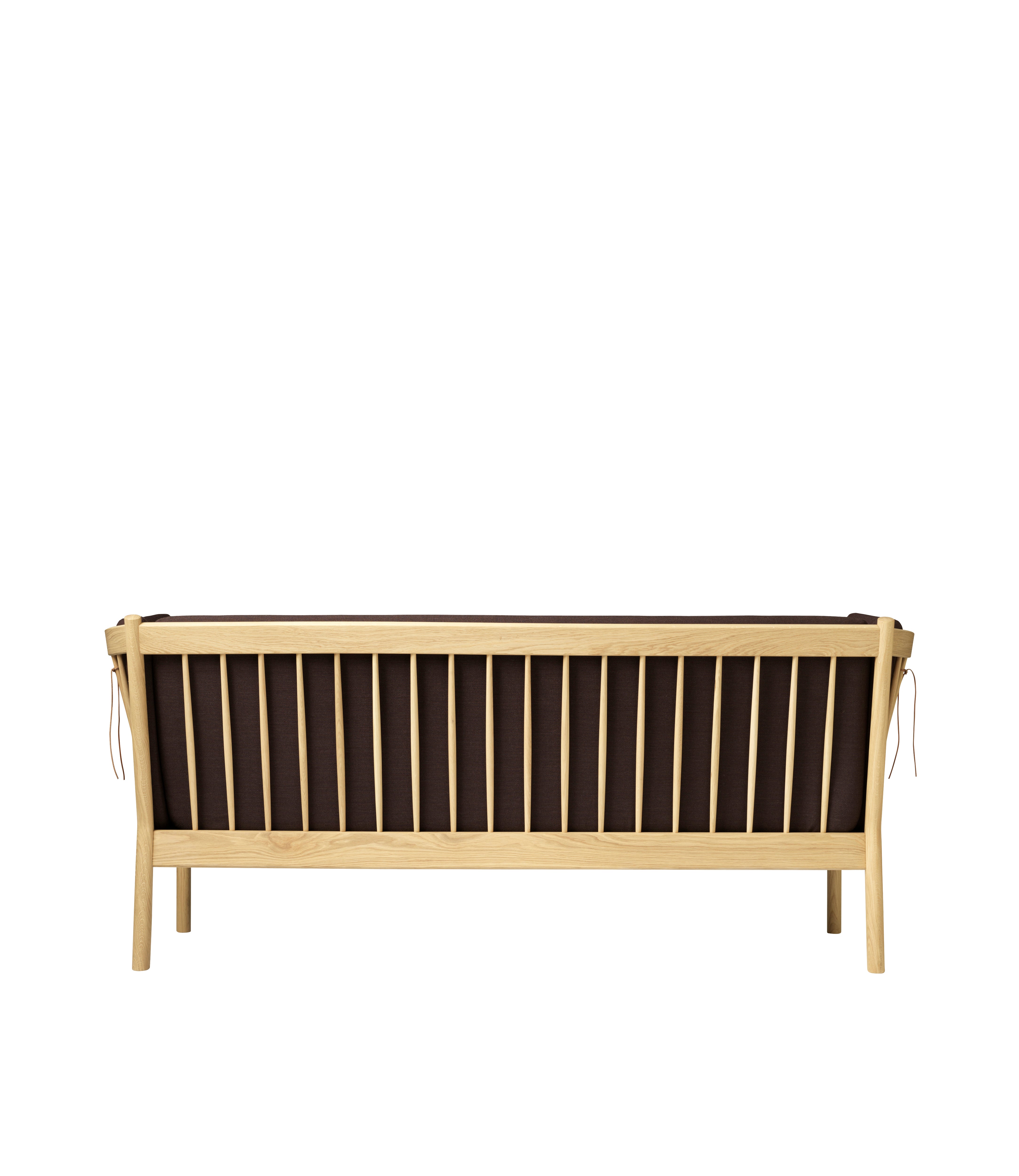 J149 3 personers sofa i Eg Dark Brown (4123) af Erik Ole Jørgensen