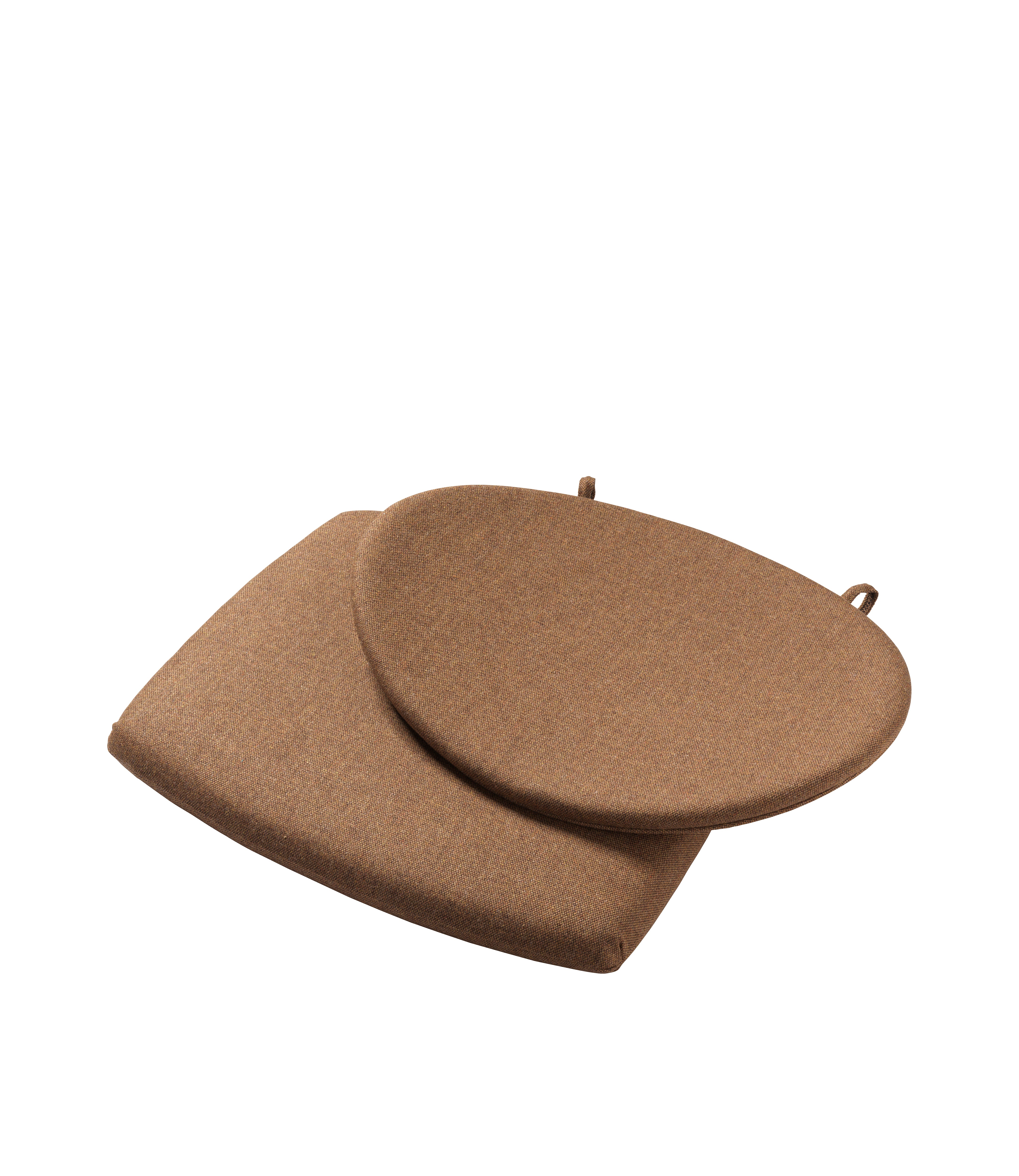 J166 Jørna Hynde Brown af Poul M. Volther