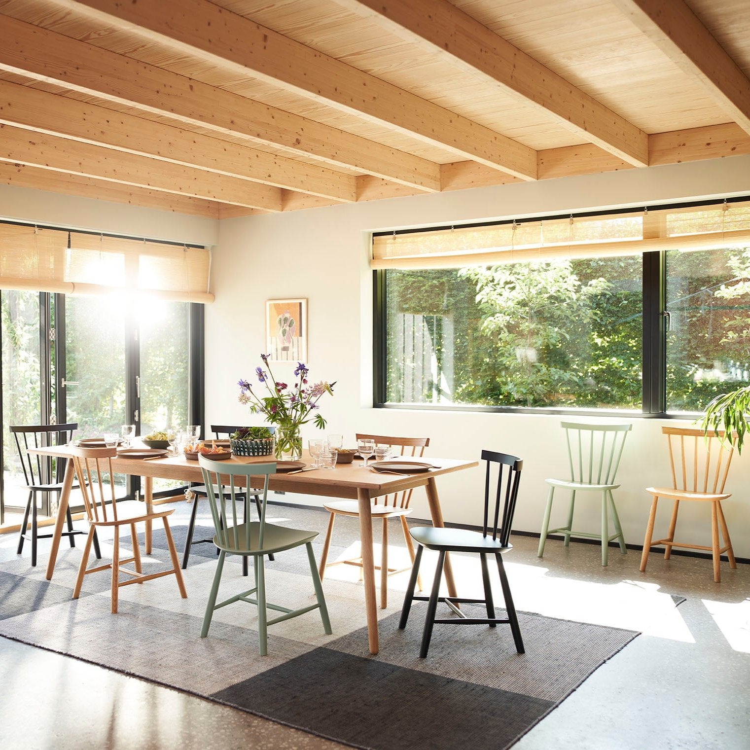 J46 Stol 2stk Bøg i Jet Black af Poul M. Volther