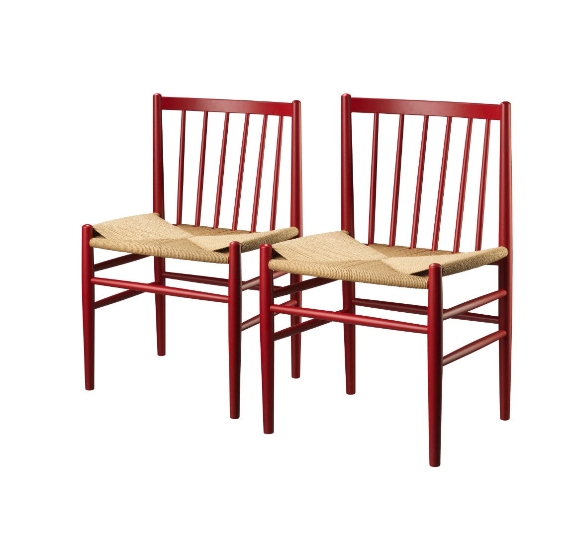 J80 Stol 2 stk i Bøg Ruby Red af Jørgen Bækmark