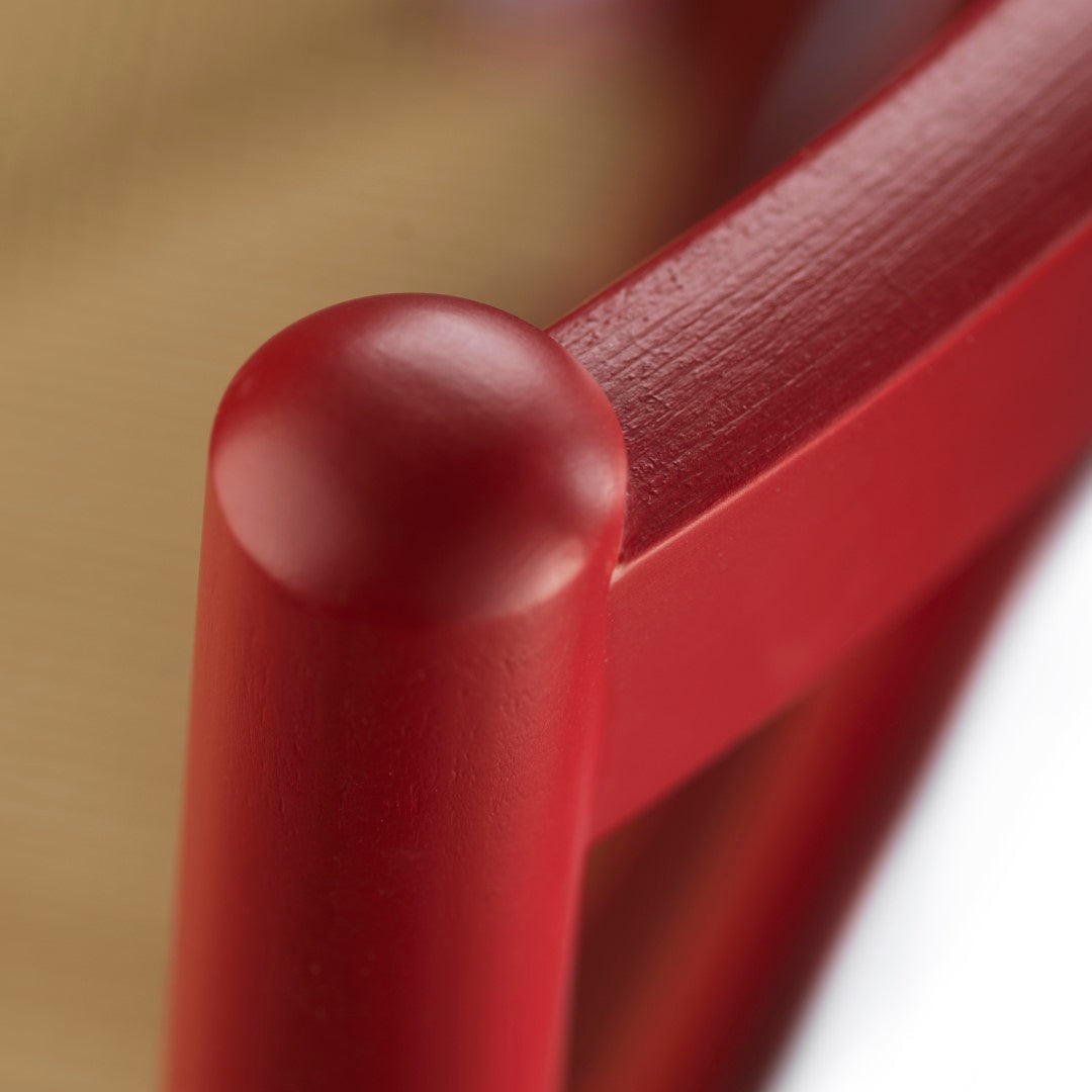 J80 Stol 2 stk i Bøg Ruby Red af Jørgen Bækmark - Detalje