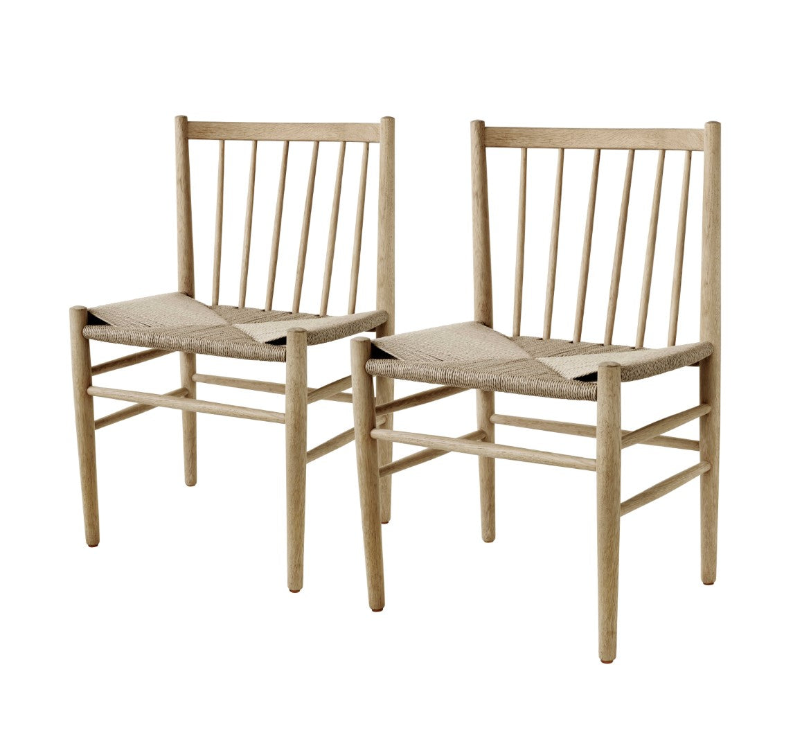 J80 Stol 2 stk i Eg Olieret af Jørgen Bækmark