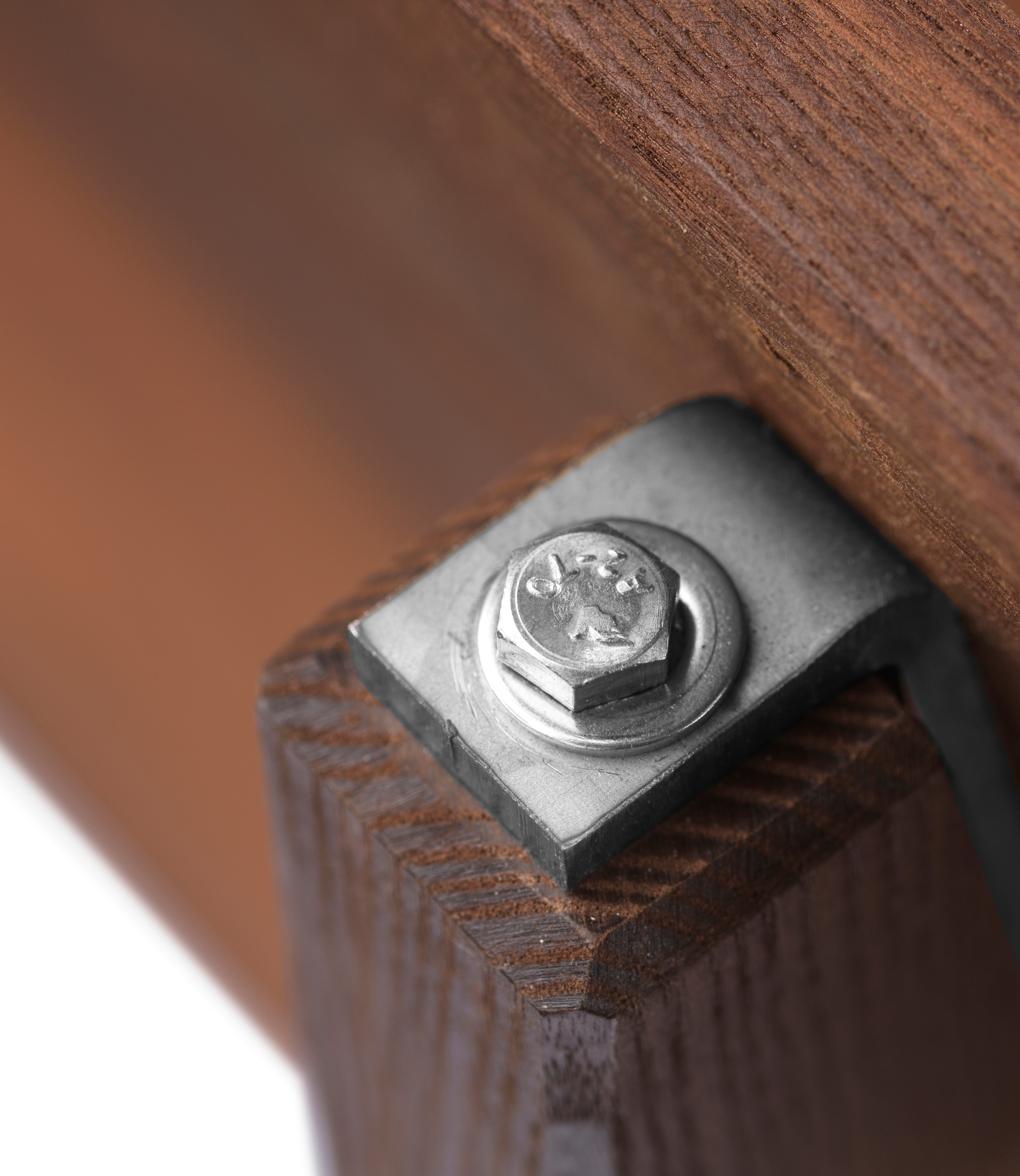 M16 Ermelunden Bænk med ryglæn i Termoask Olieret af Børge Mogensen - Detalje