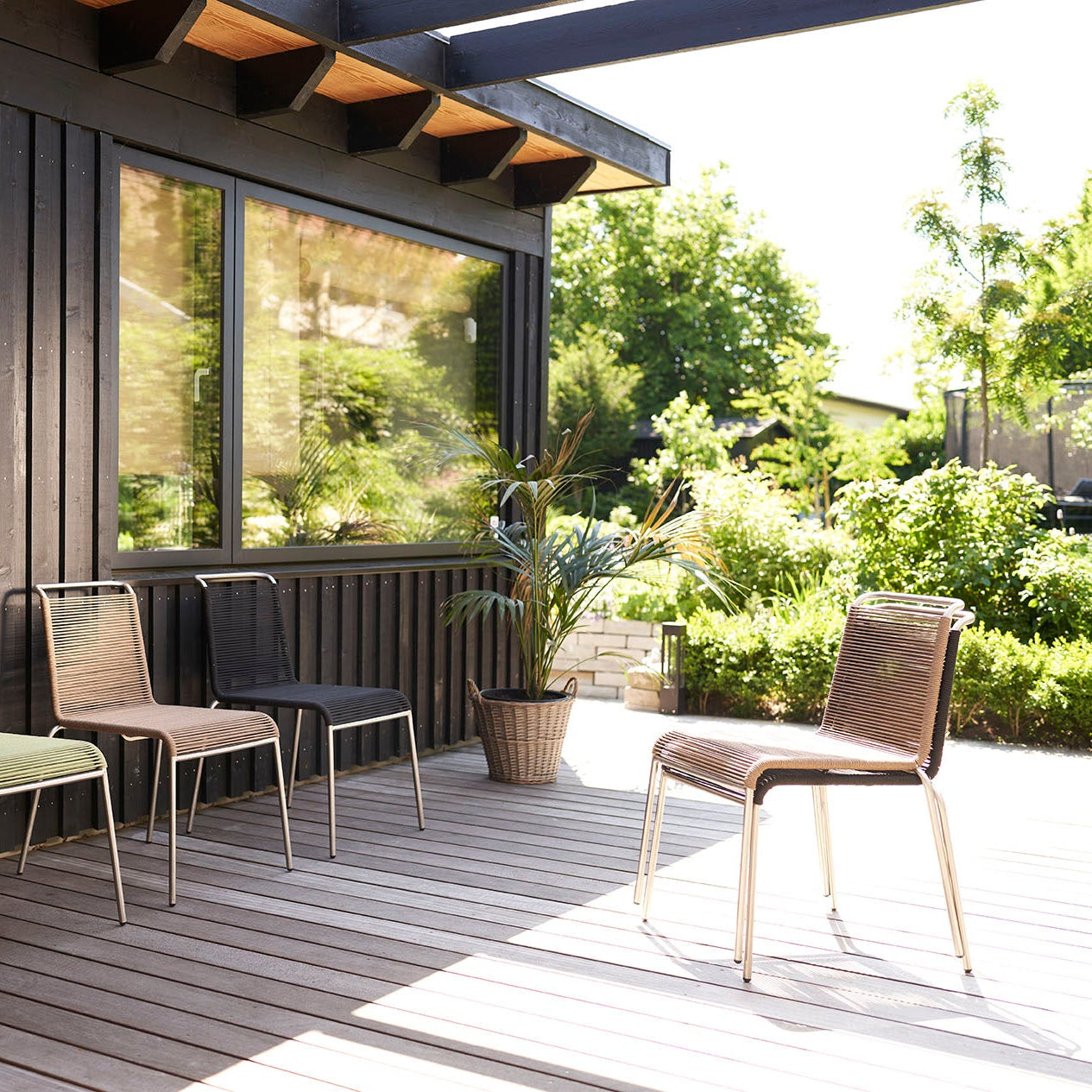 Teglgaard Lille Havesæt i 90x90/Sort M20 & M21 af Salto & Sigsgaard - Miljøbillede