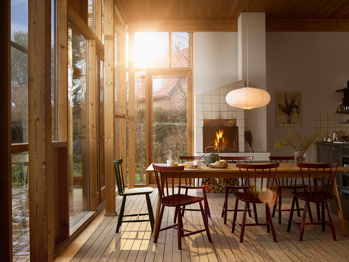 J46 - Stol - Bøg - Coral Red - Lifestyle 1